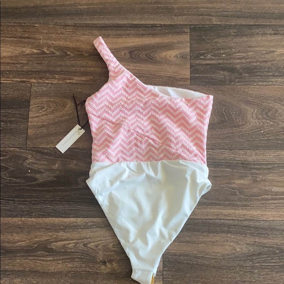 Lovers and Friends Freedom One Piece in Pink - Picture 6 of 8